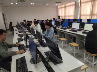 校第六屆學(xué)生技能競(jìng)賽系列報(bào)道之web前端設(shè)計(jì)賽項(xiàng)